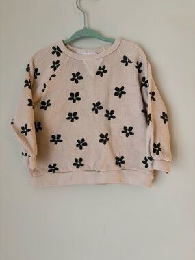 Zara Cream Crewneck waffle knit Sweater with Black Floral Print 18-24M